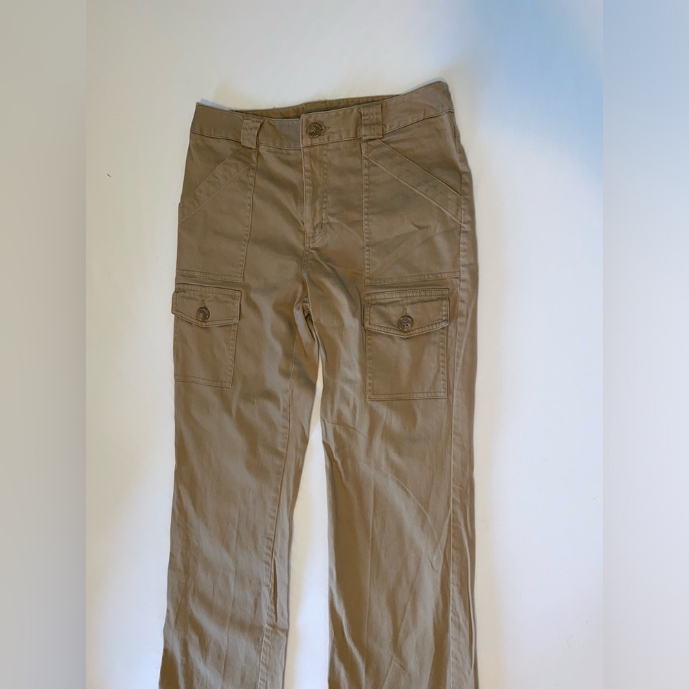 Women’s Khaki Cargo Pants. Size 4 Bootcut. Hillard & Hanson